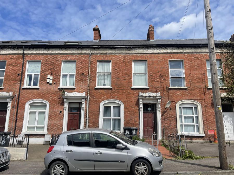 35 Tates Avenue, south belfast, belfast, BT9 7BY