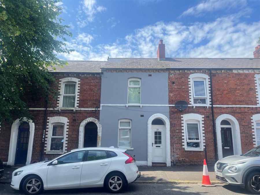 27 Donegall Avenue, belfast, BT12 6LS