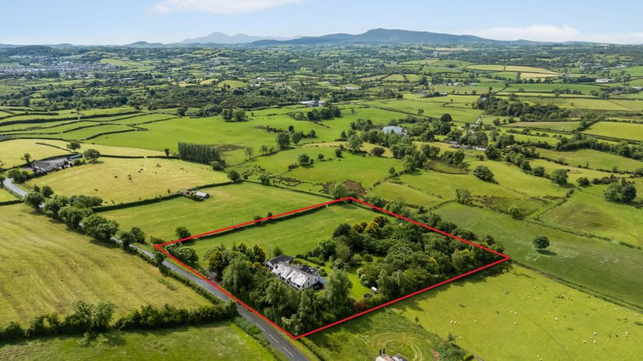 76a Magheraknock Road, ballynahinch, BT24 8TJ