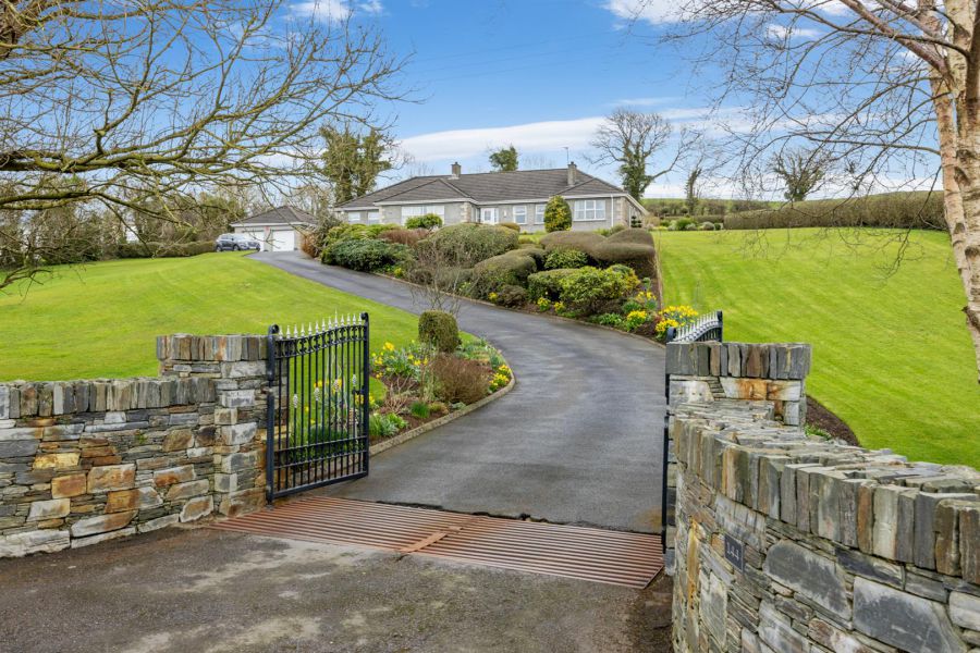 144 Thornyhill Road, crossgar, downpatrick, BT30 9NH