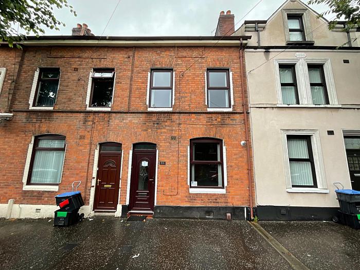 15 Ainsworth Avenue, belfast, BT13 3EN