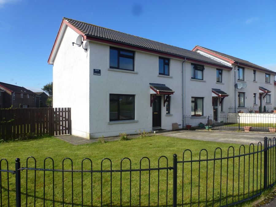 17 Oakfield Square, carrickfergus, BT38 7SR
