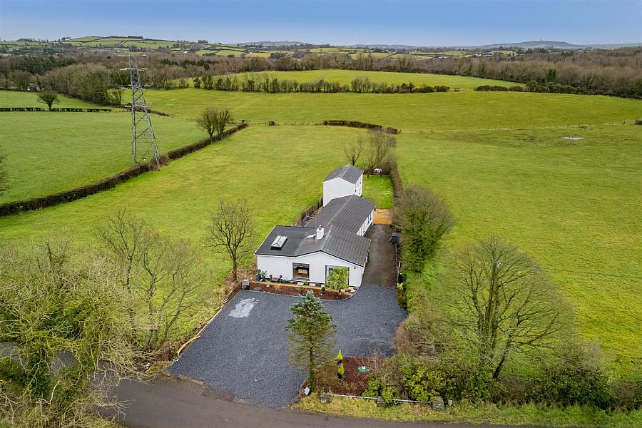 30 Lisnabreeny Road East, belfast, BT6 9SS