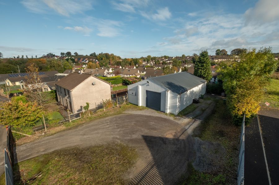 27 Irvines Crescent, enniskillen, BT74 4DJ