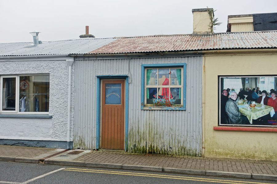 Main Street, manorhamilton, F91 RPX9