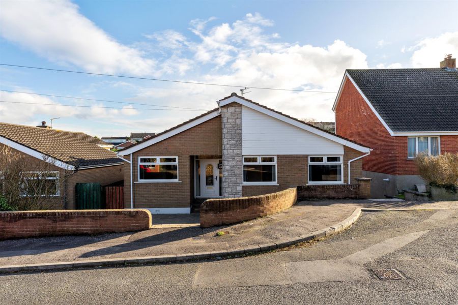 16 Londonderry Gardens, comber, newtownards, BT23 5EZ