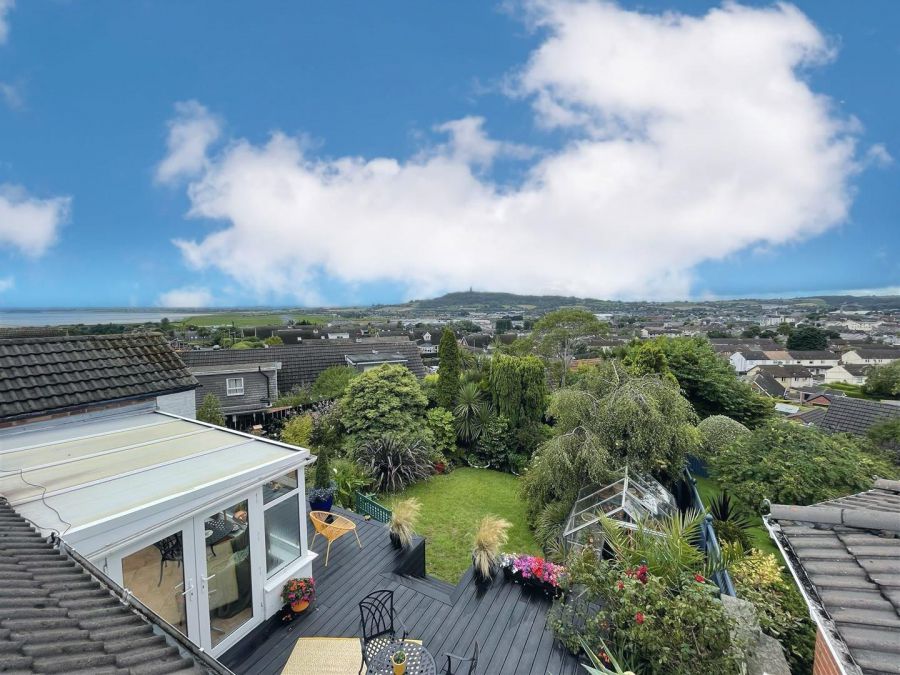 32 Strangford Heights, newtownards, BT23 8ND