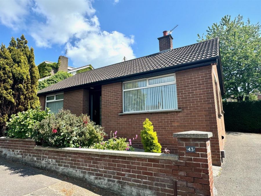 43 Donaghadee Road, newtownards, BT23 7HB