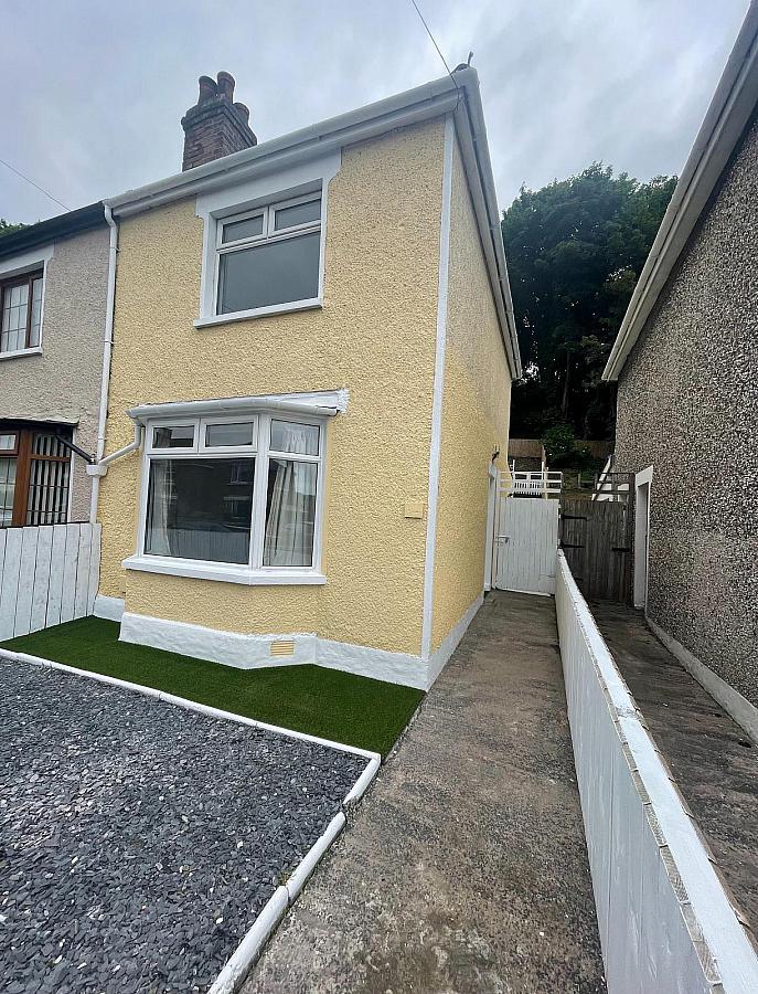 64 Fortwilliam Crescent, belfast, BT15 3RD