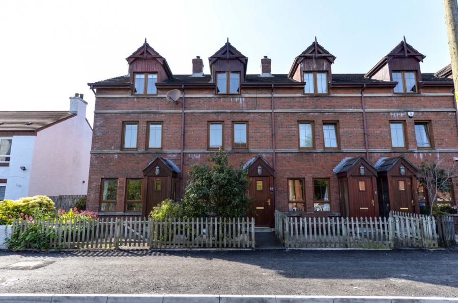 17 Kinnegar Drive, holywood, county down, BT18 9JQ