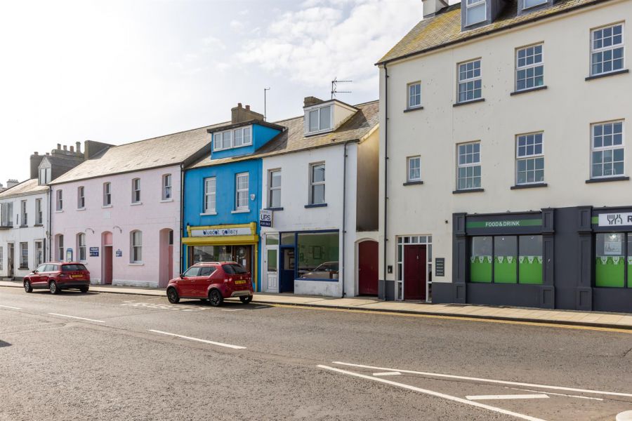 3 Parade, donaghadee, BT21 0AE