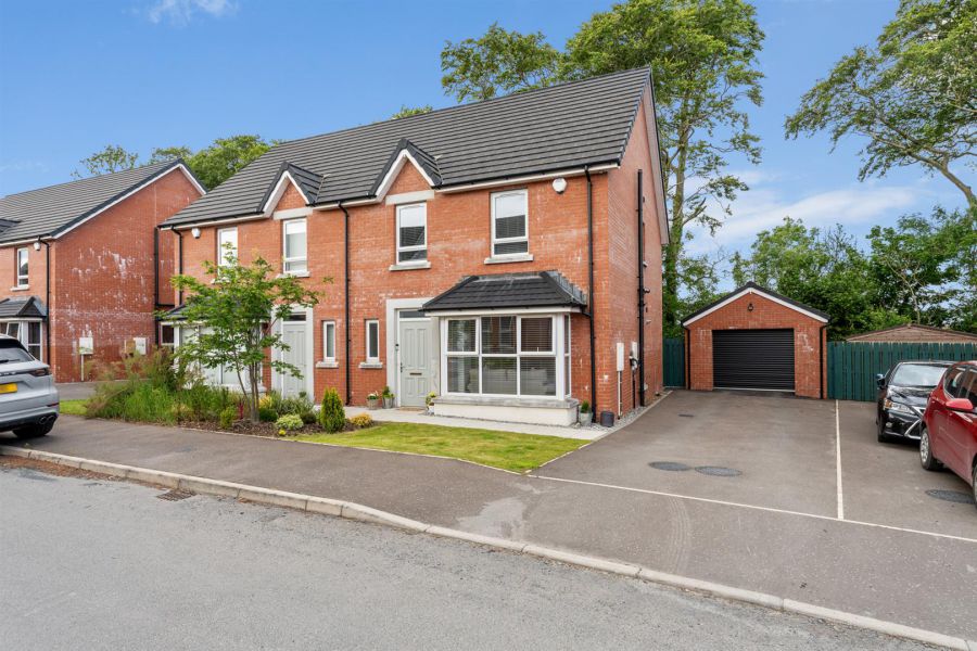 21 High Trees Drive, donaghadee, BT21 0GL