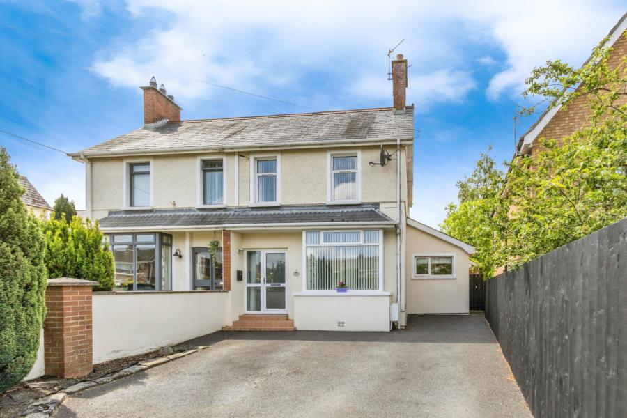 112 Ballynahinch Road, lisburn, county down, BT27 5EZ
