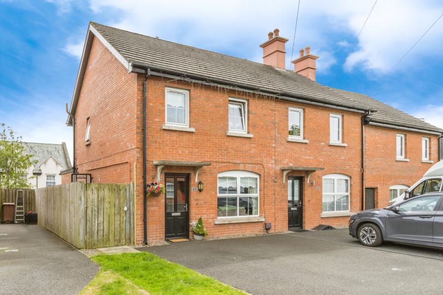 19 Lady Wallace Brae, lisburn, county down, BT28 3WN