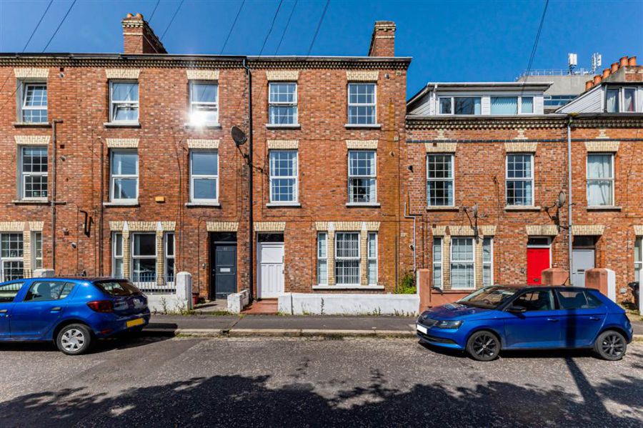21 Dunluce Avenue, off lisburn road, belfast, BT9 7AW