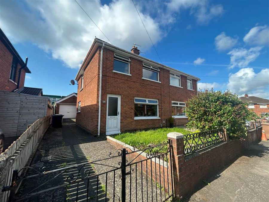 14 Sunnyside Crescent, ormeau, belfast, BT7 3DB