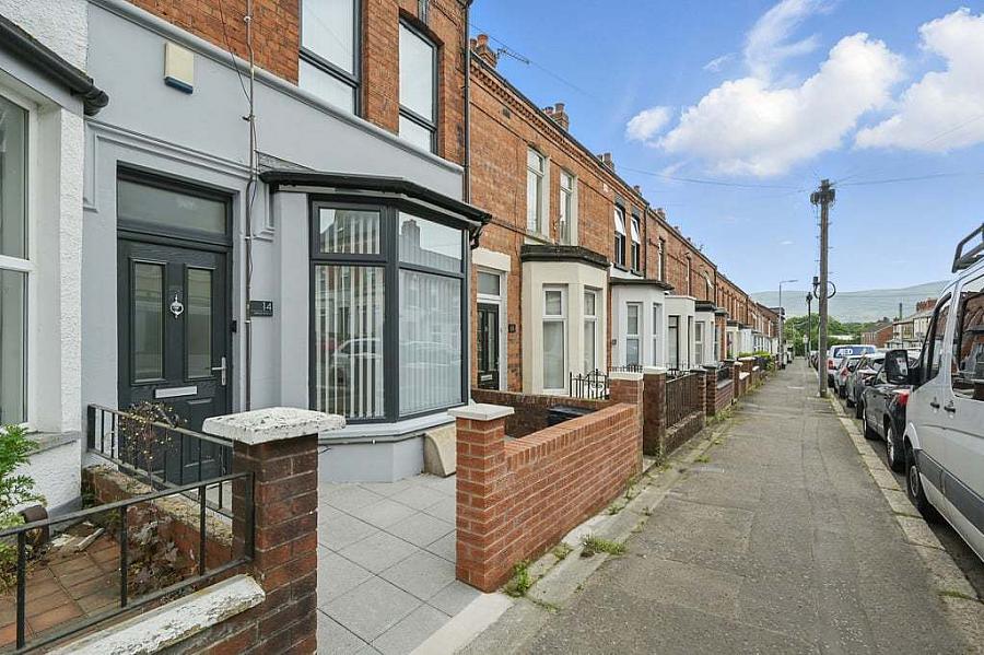 14 Lisburn Avenue, belfast, BT9 7FX