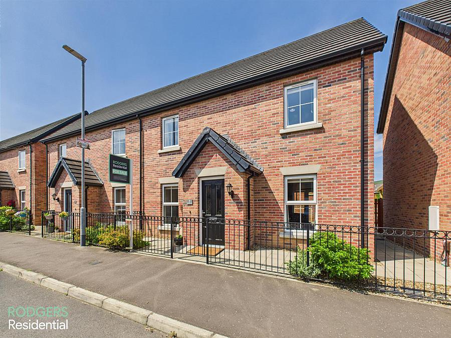 7 Broadway Link, belfast, BT12 6EX