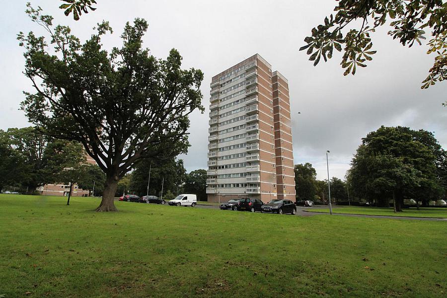 7d Beechwood House, newtownabbey, BT37 9SF