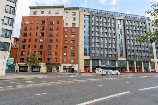 306 College Court Central, belfast, BT1 6BF