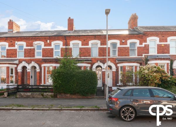 52 Deramore Avenue, belfast, BT7 3ER