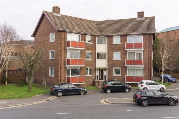 Flat 7, 204 Lisburn Road, belfast, BT9 6GD