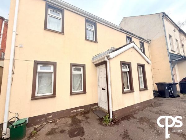 2 Meadowbank Street, belfast, BT9 7FG