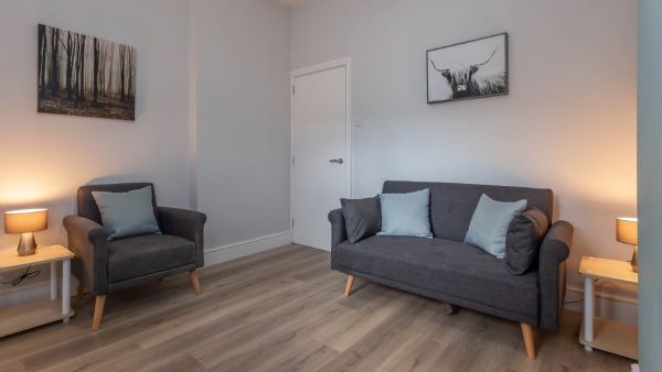 Apt 1, 45 Camden Street, belfast, BT9 6AT