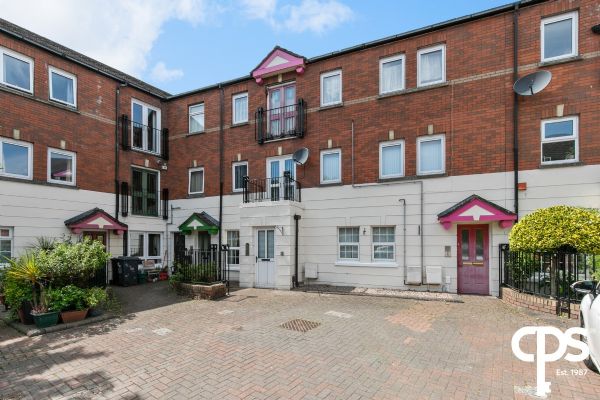 18 Ferndale Court, belfast, BT9 7EE