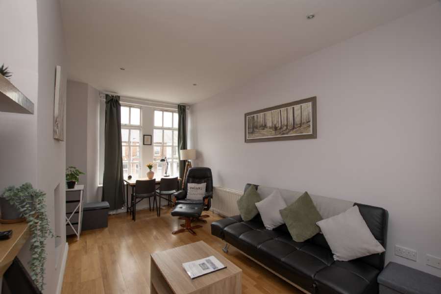 Belgravia House , Apartment 6 2a Belgravia Avenue, belfast, BT9 7BJ