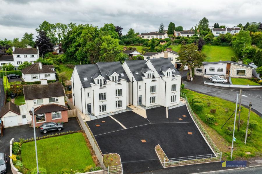 120, Rossole View, sligo road, enniskillen, BT74 7AU