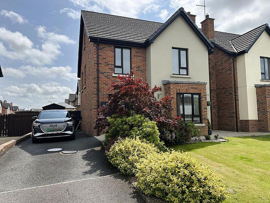 4 Cedar Lodge, bleary, portadown, BT63 5FR