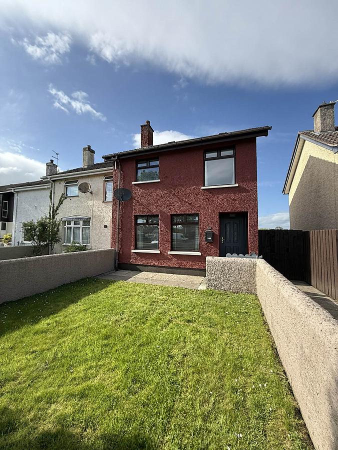 33 Coolsythe Walk, antrim, BT41 3EB