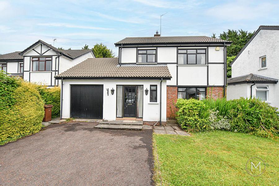 2 Lakeside, ballyclare, BT39 0JR