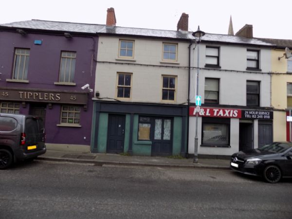 43 John Street, omagh, BT78 1DN