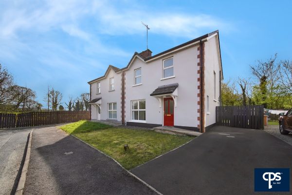 60 Mullaghmenagh Meadows, omagh, BT78 5QJ