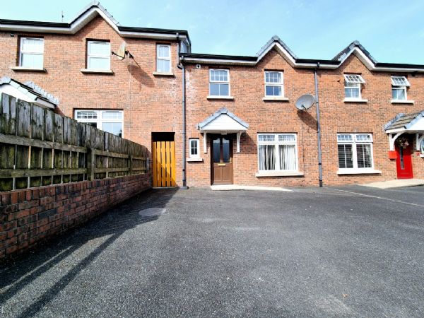 7 Loughview Gardens, omagh, BT79 7GQ