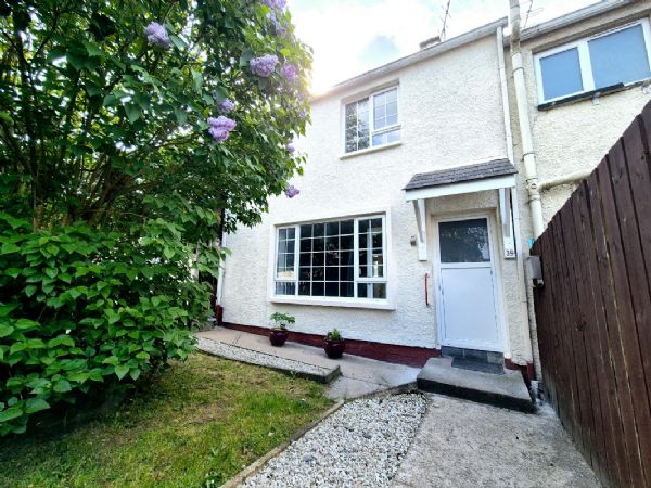 39 Hunters Crescent, omagh, BT78 5EH