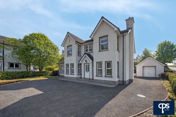 4 Dunnamona Grove, omagh, BT78 1TS