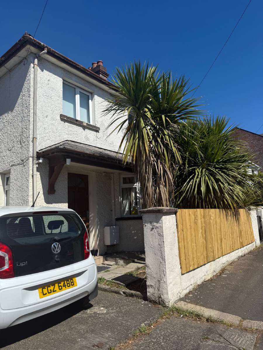 97 Dunluce Avenue, belfast, BT9 7AW