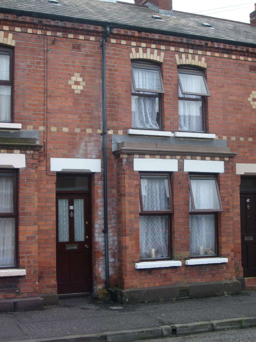22 Meadowbank Place, belfast, BT9 7FF