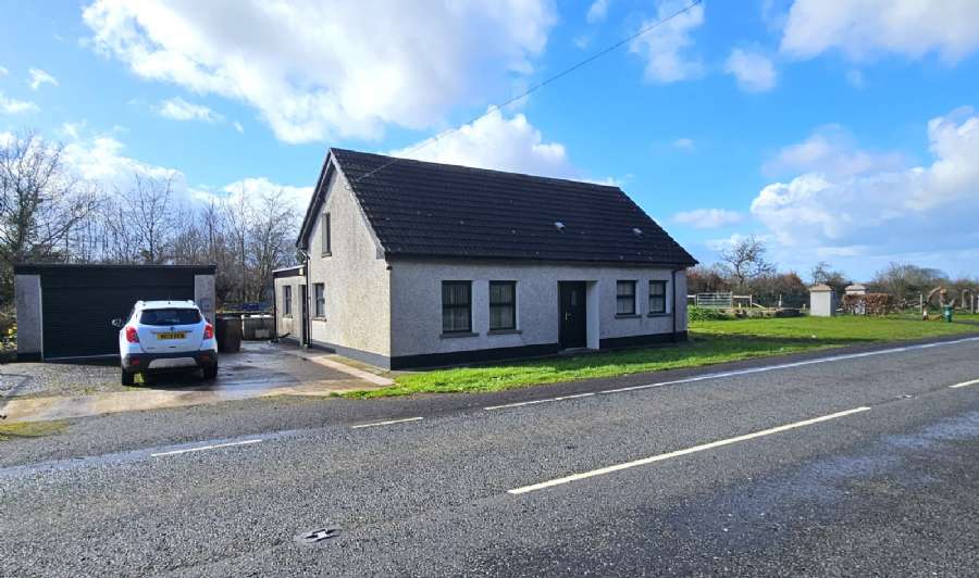14 Antrim Road, crumlin, BT29 4DX