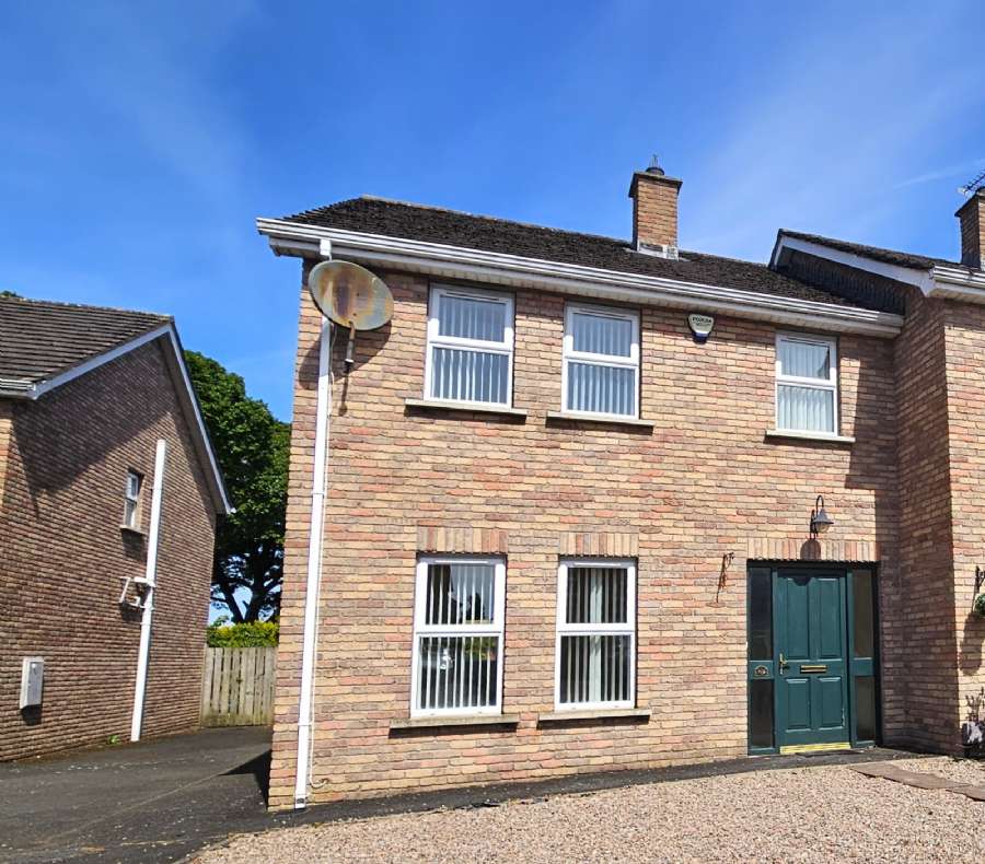 69 Niblock Oaks, antrim, BT41 2DP