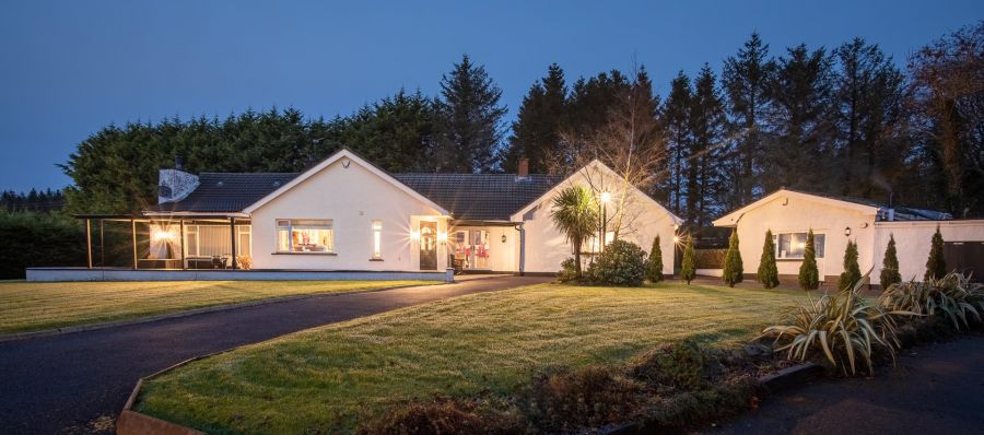 "lakaz" Steeple Road, antrim, BT41 2QE