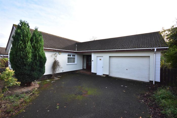 25 Glenkeen, randalstown, antrim, BT41 3JX