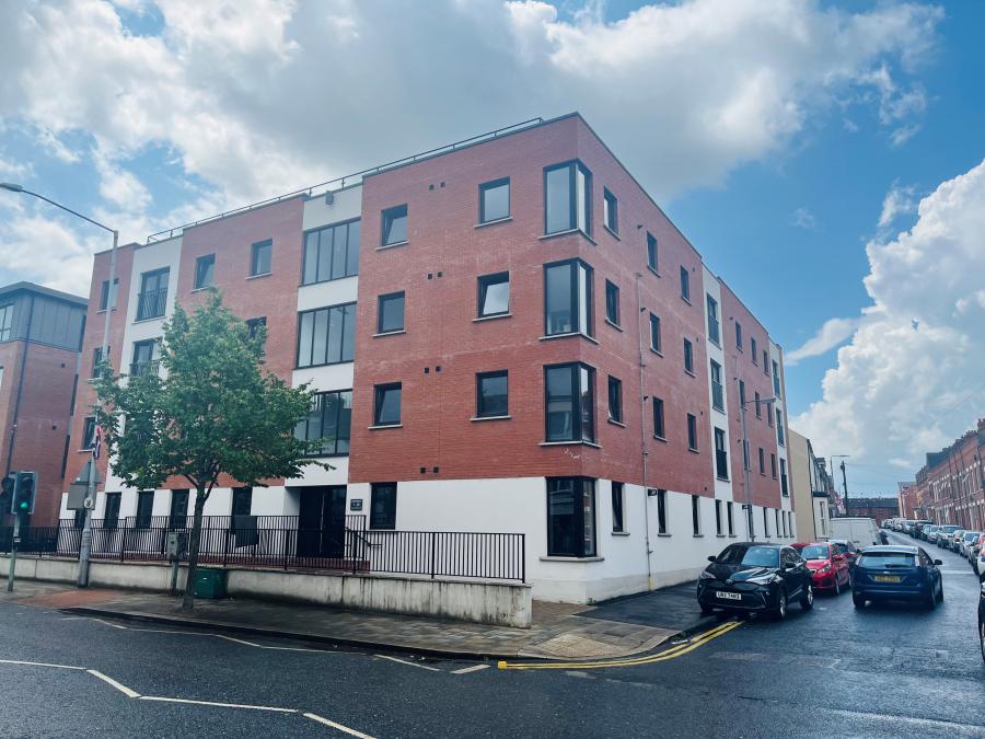 16, 35 Castlereagh Street, belfast, BT5 4AY