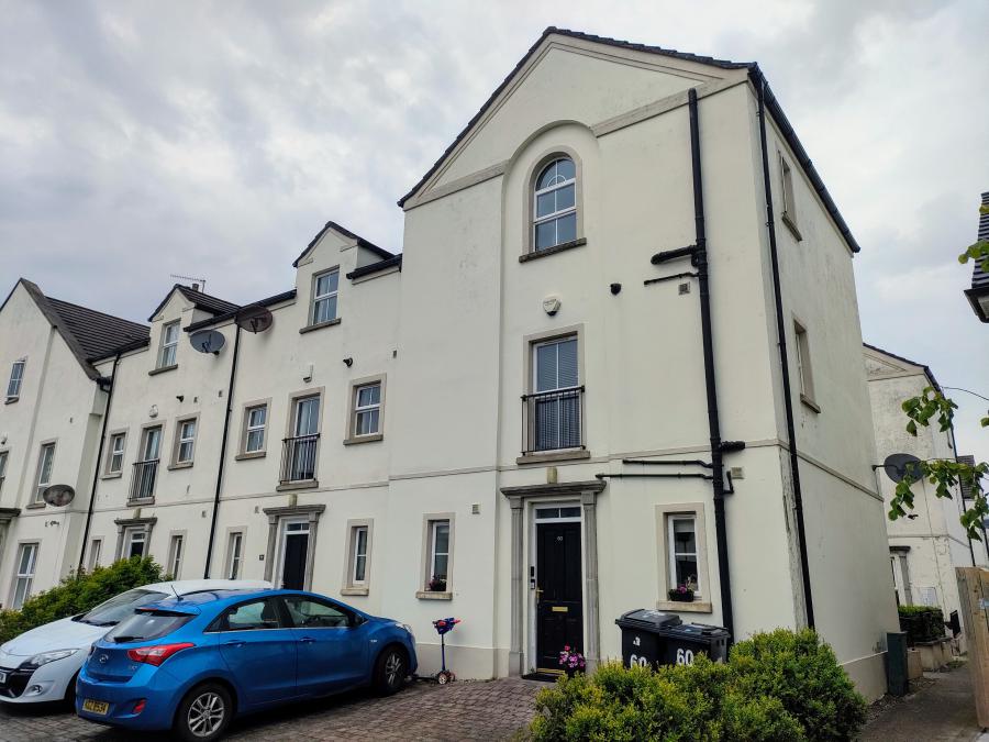 60 The Demesne Hillsborough Road, carryduff, BT8 8GU