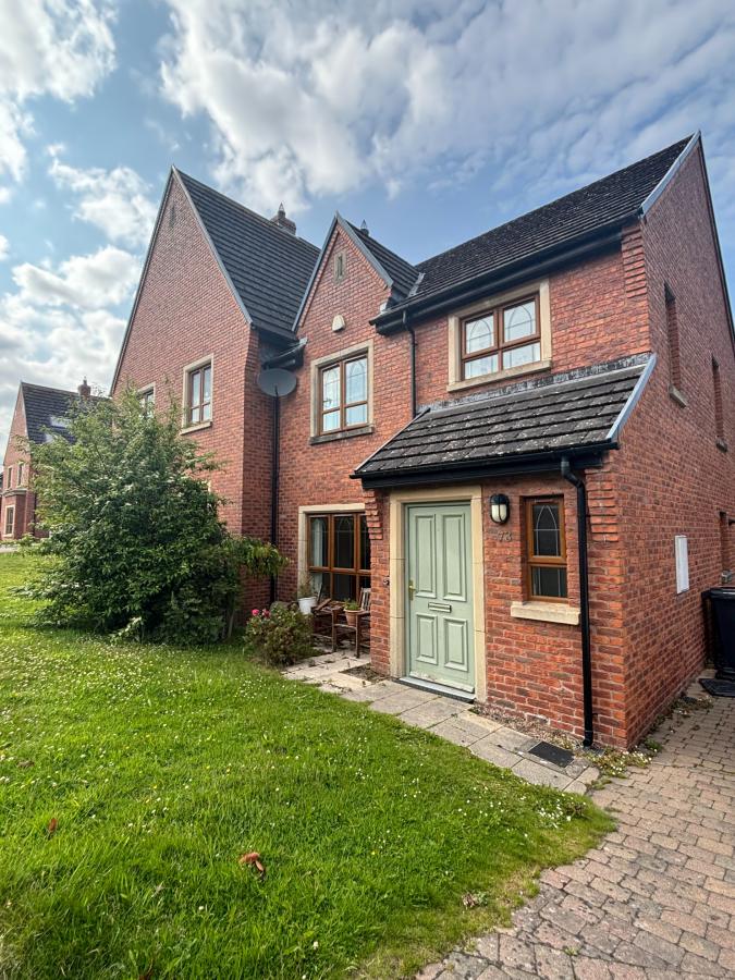 78 Brookehall Heights, belfast, BT8 6WN