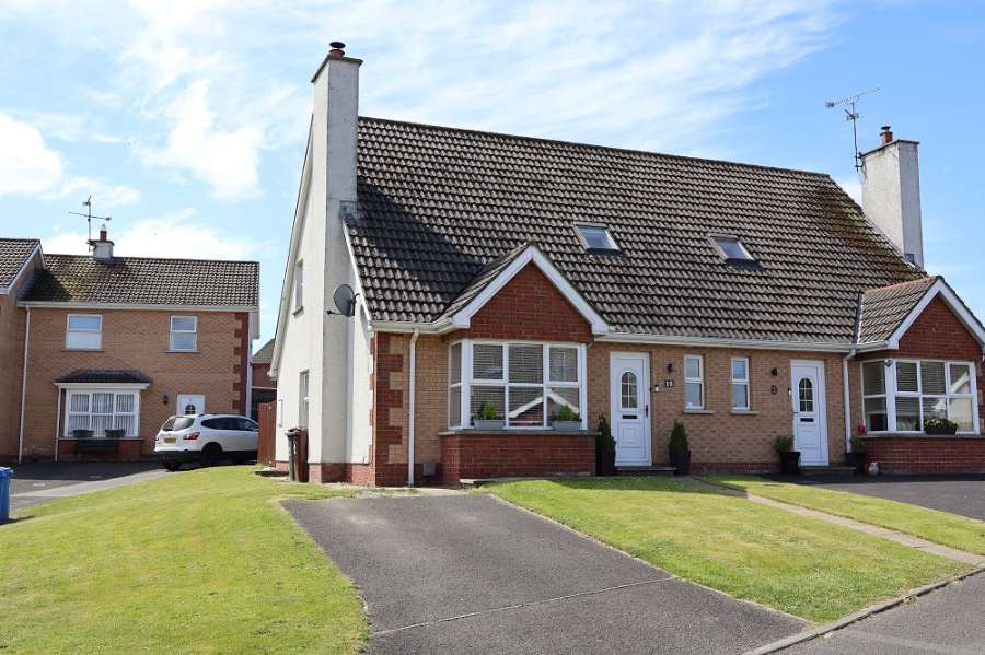 12 Oakdene Crescent, ballykelly, limavady, BT49 9LA