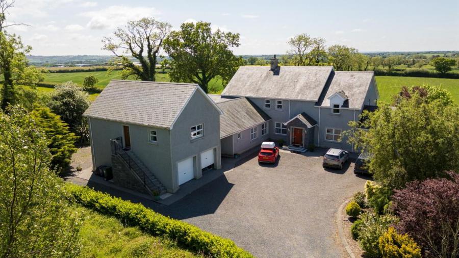 Old Oaks, 14b Moira Road, moira, BT28 2HQ